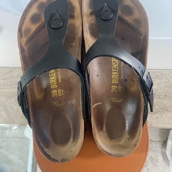 Womens Birkenstock Gizeh Sandal - Black size 39 (8) - Picture 3 of 6